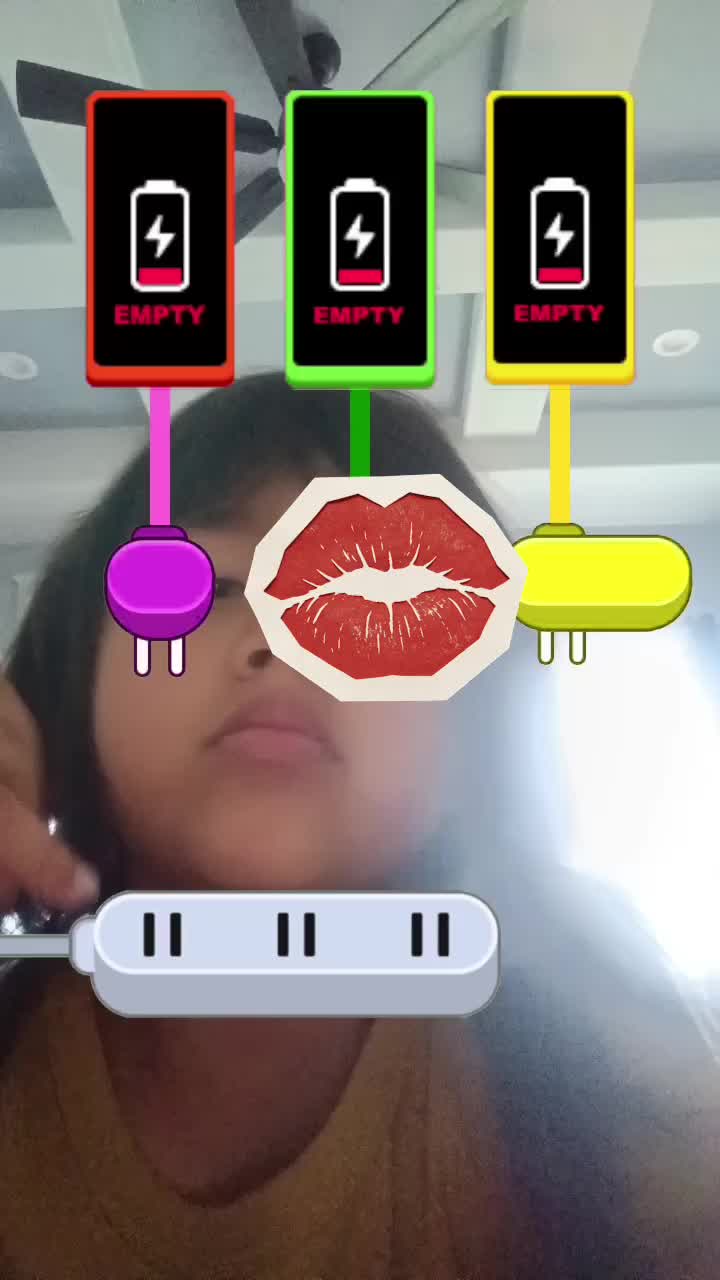 @Chloe Casares