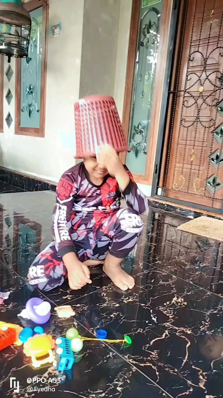 @Fyedha_Geuylizh