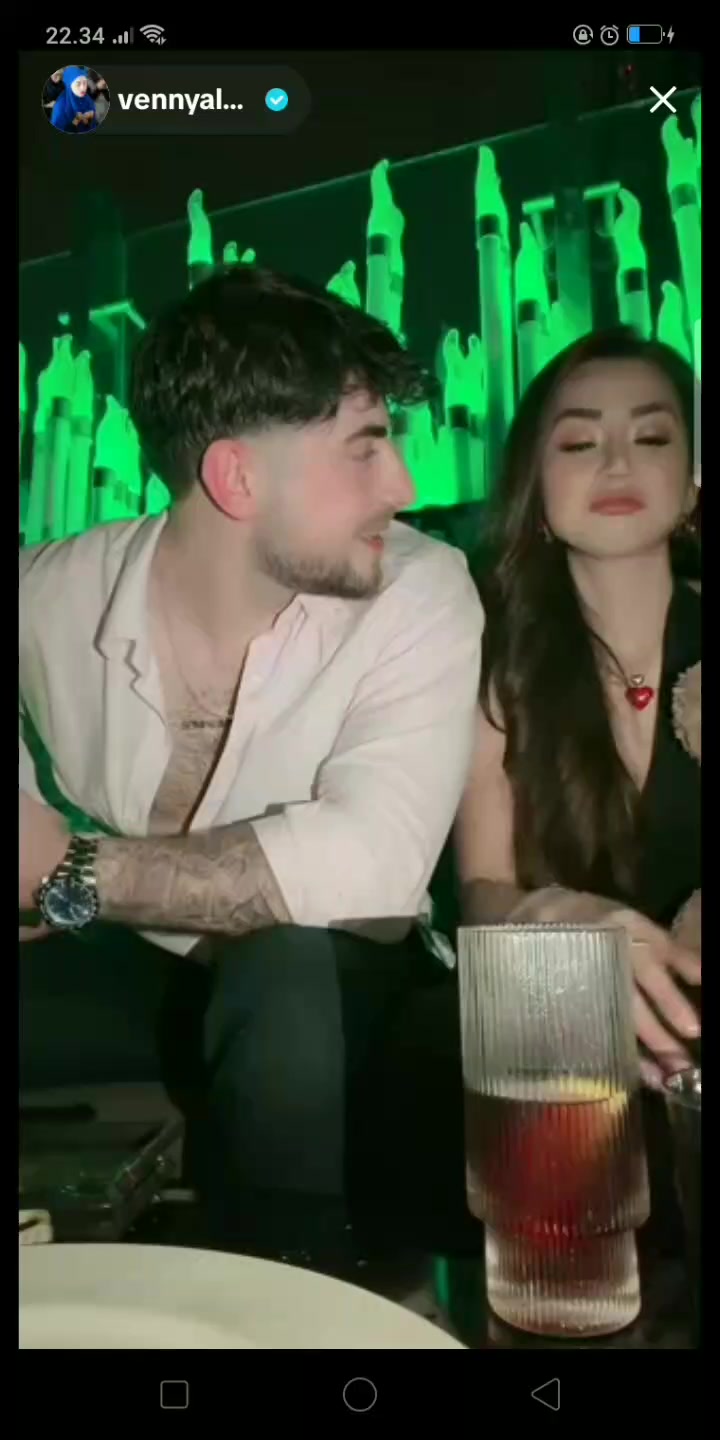@fans venny alberti