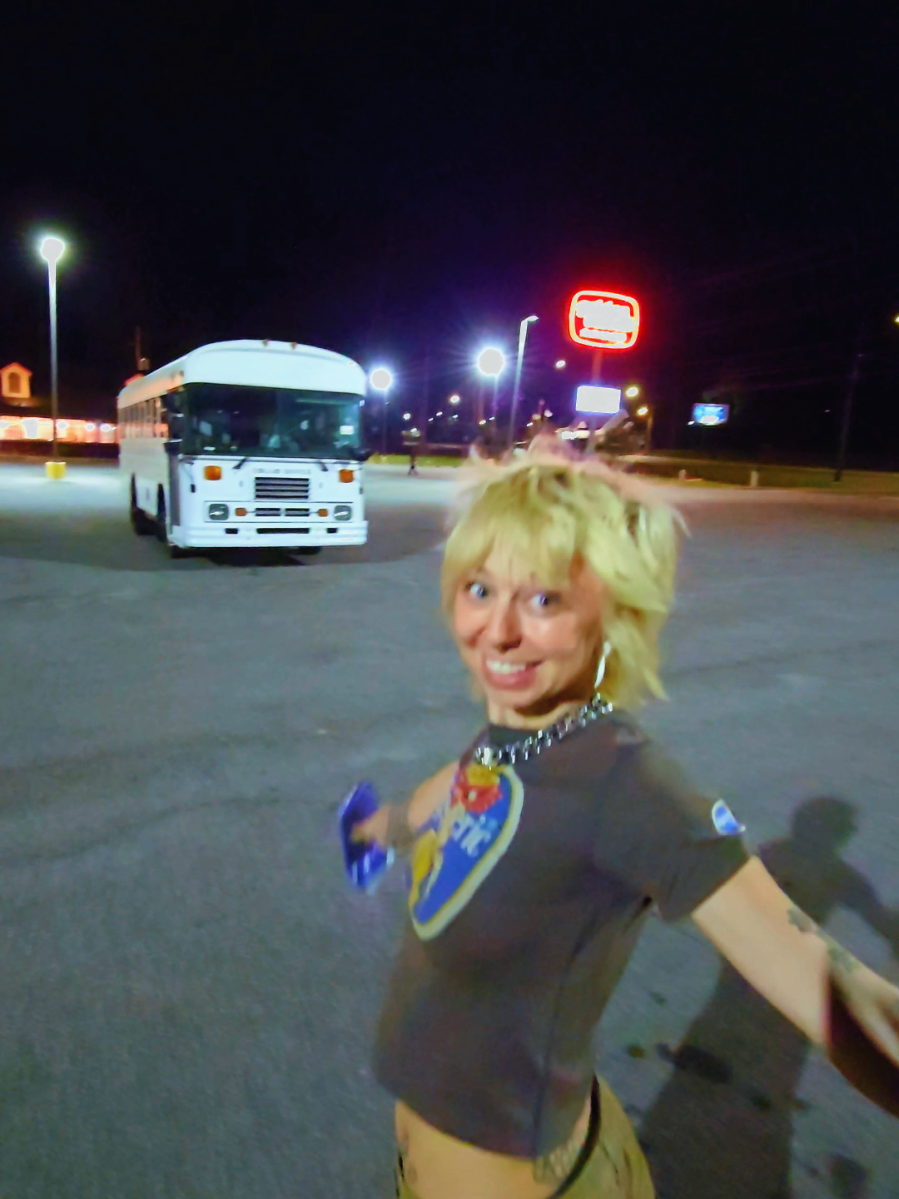 @BusandBunny