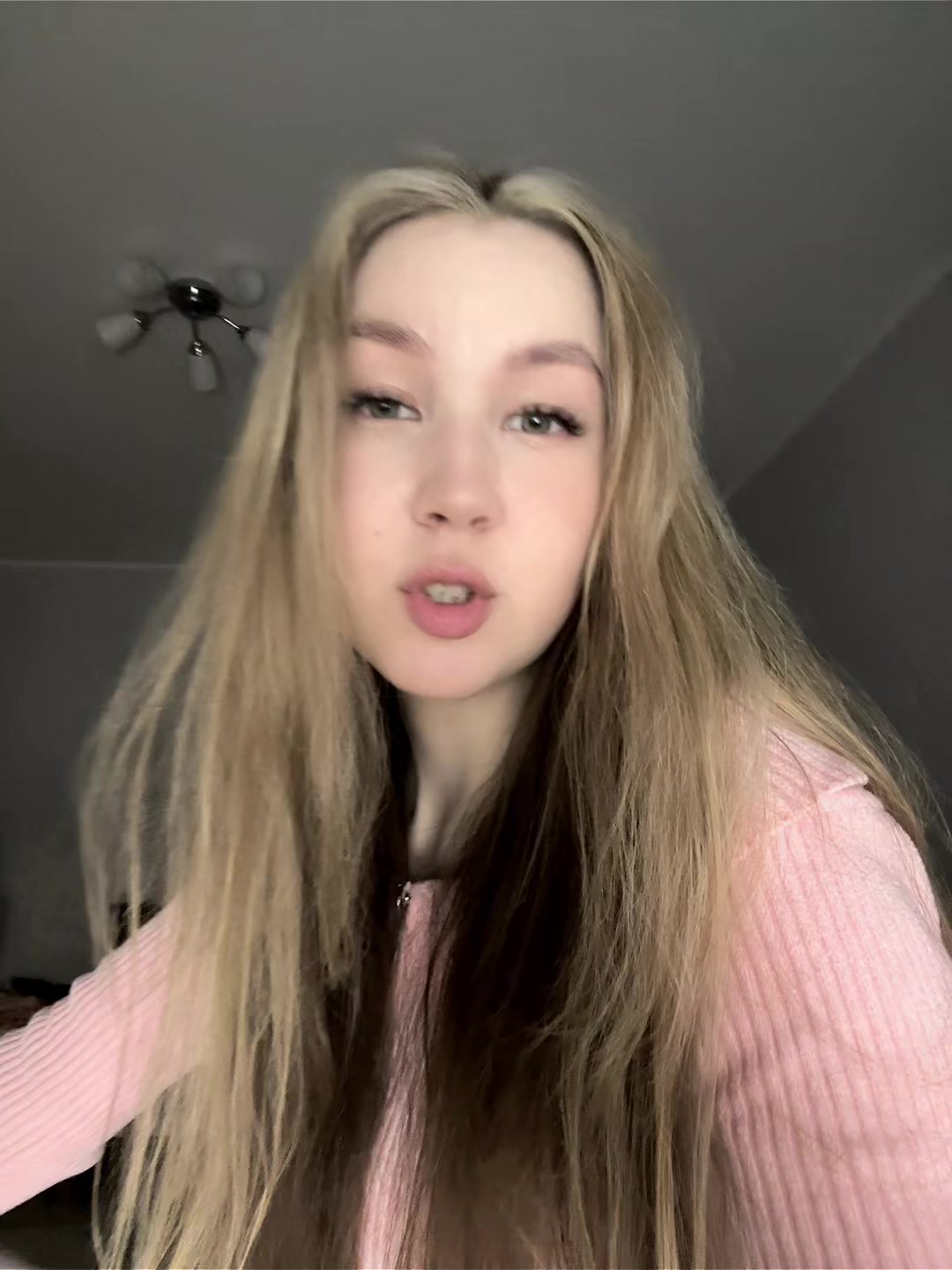 @❤️:>❤️