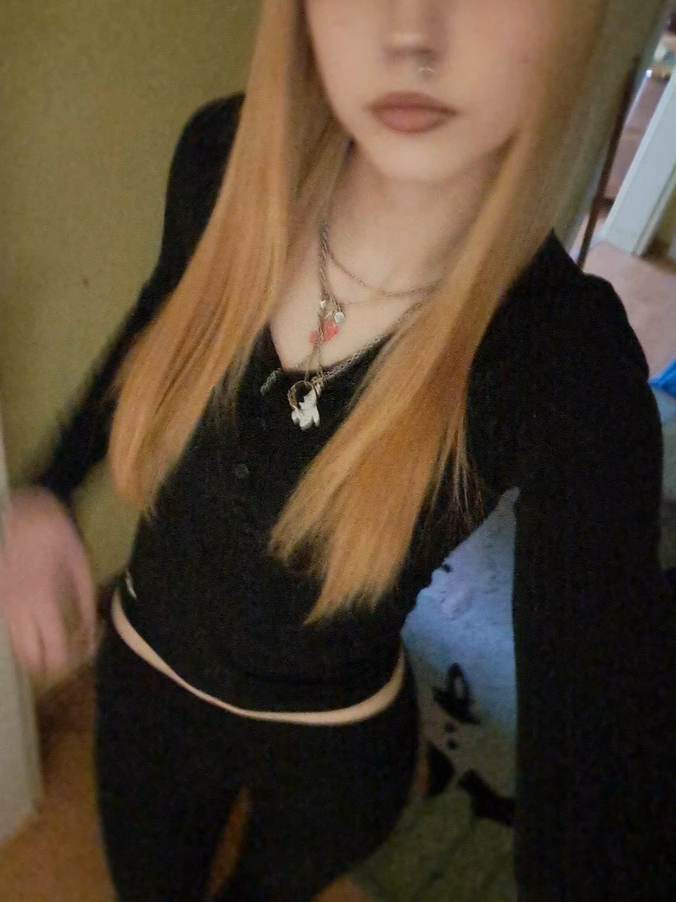 @𝒻🧚🏼&zwj;♀️