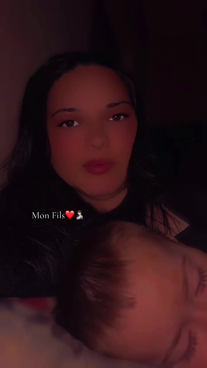 @𝒜𝒹ℯ𝓁𝒾𝓃ℯ 𝒜𝓎𝒹ℯ𝓃🦋💋