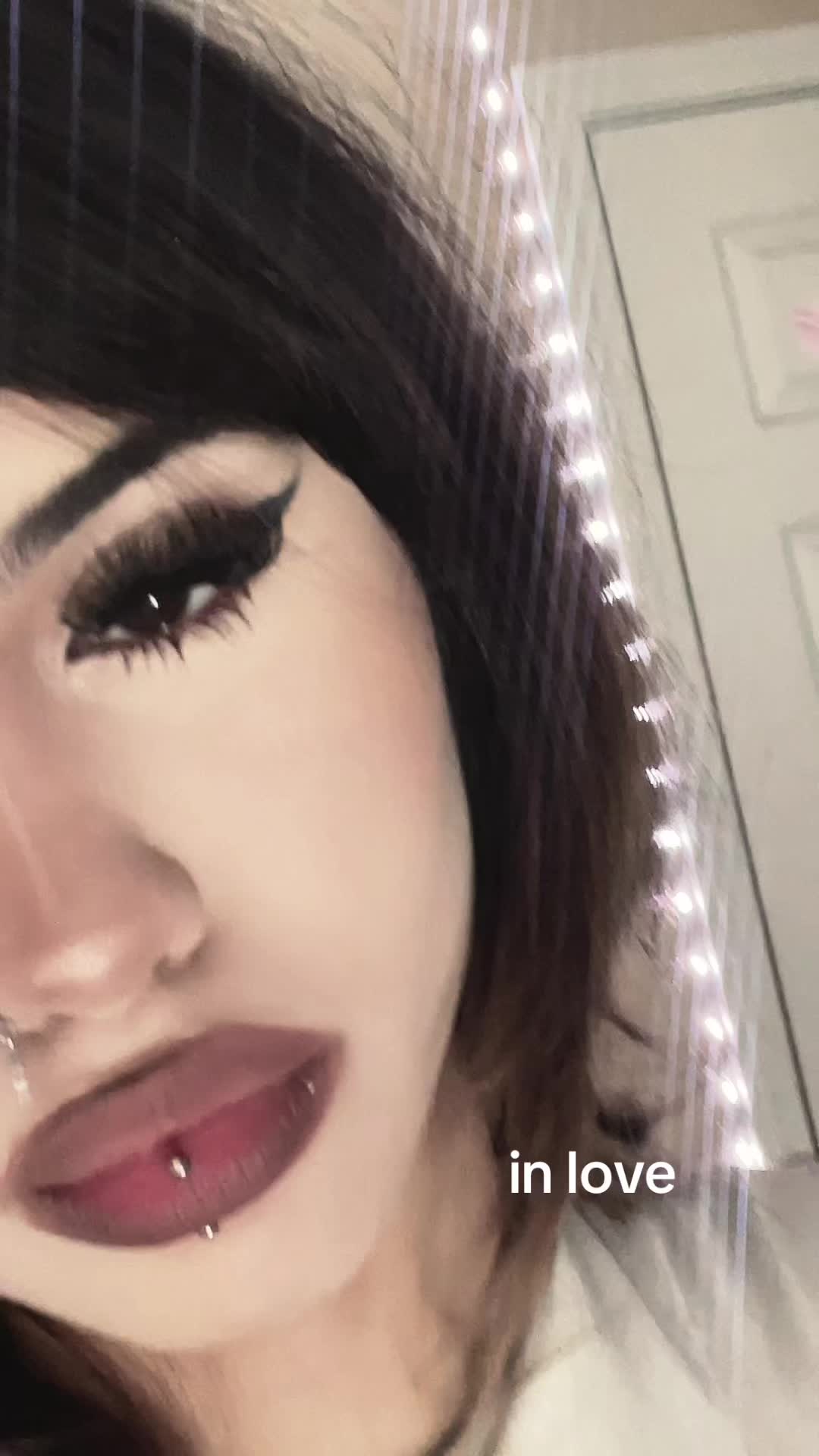 @keziahgomez