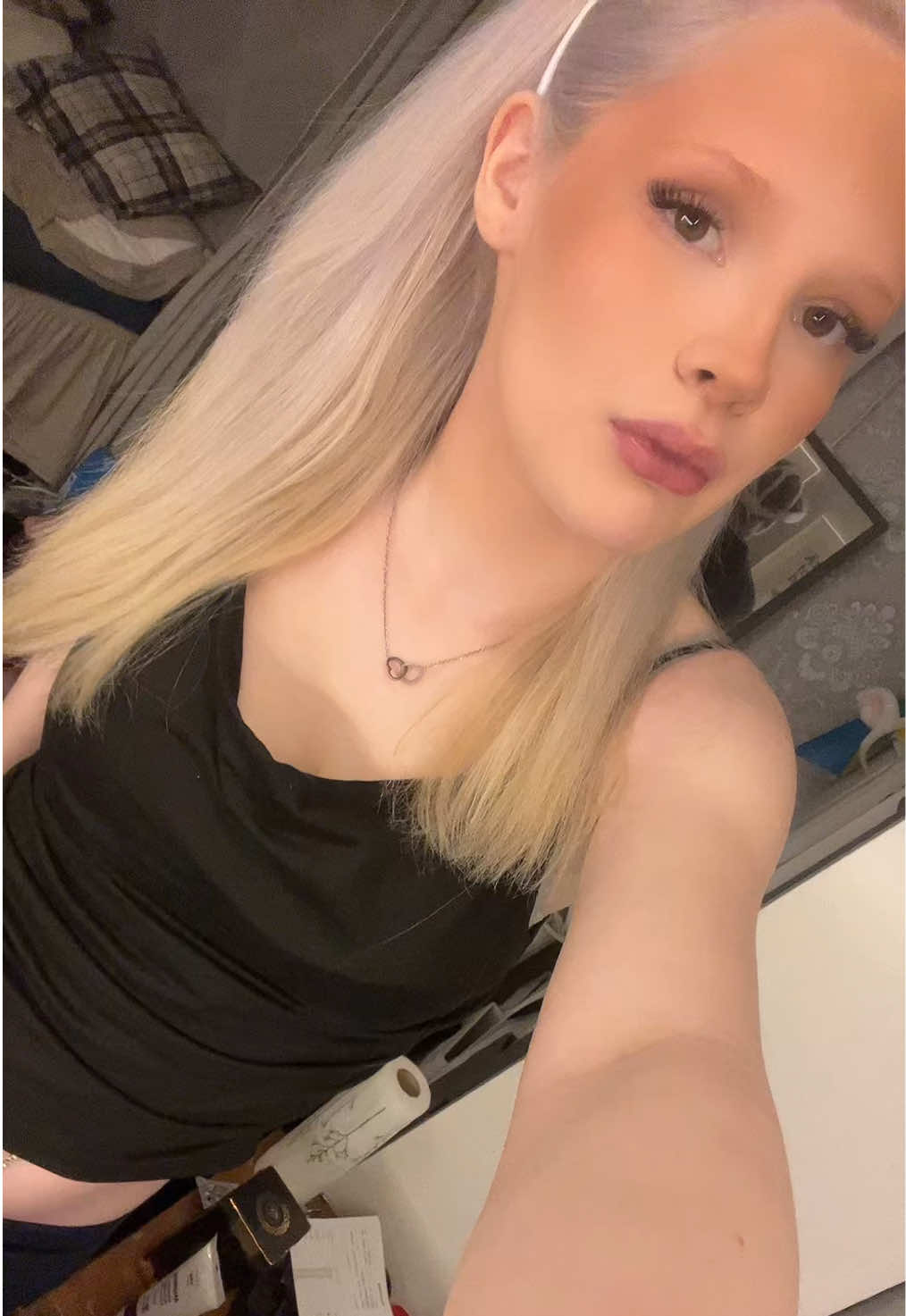 @𝓔𝓶𝓼𝓪𝓷🌼