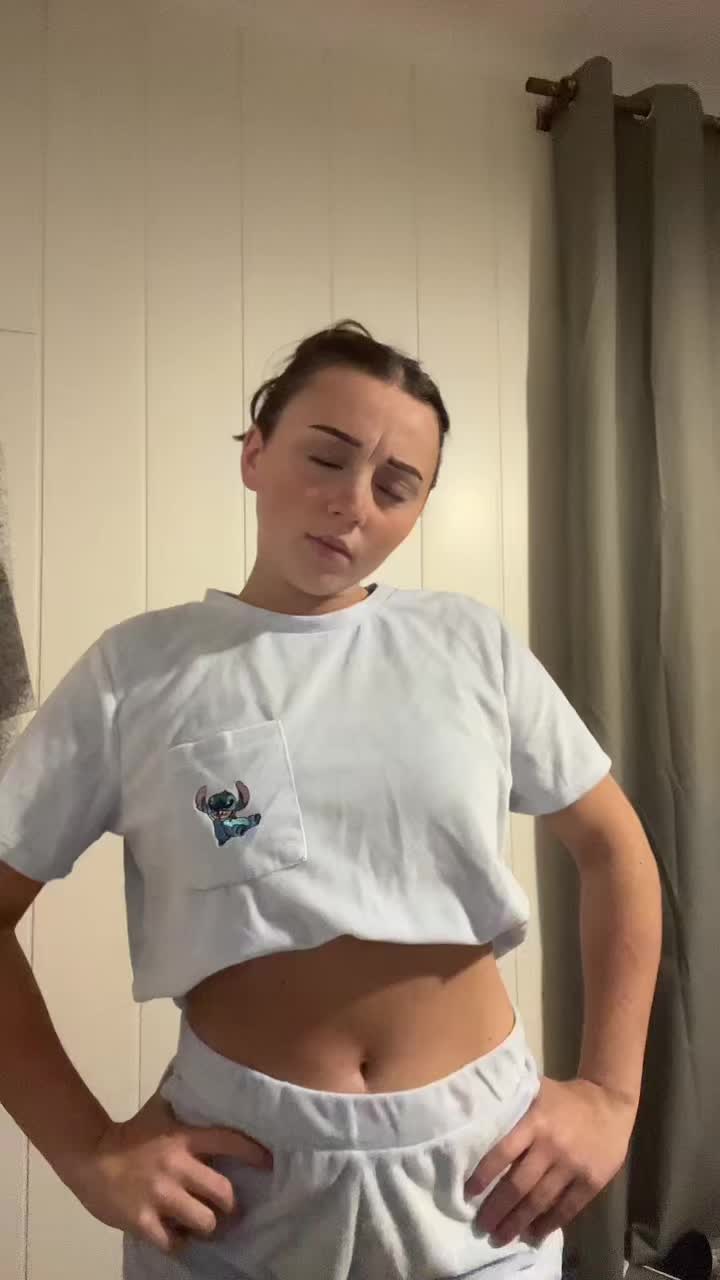 @Coralie05