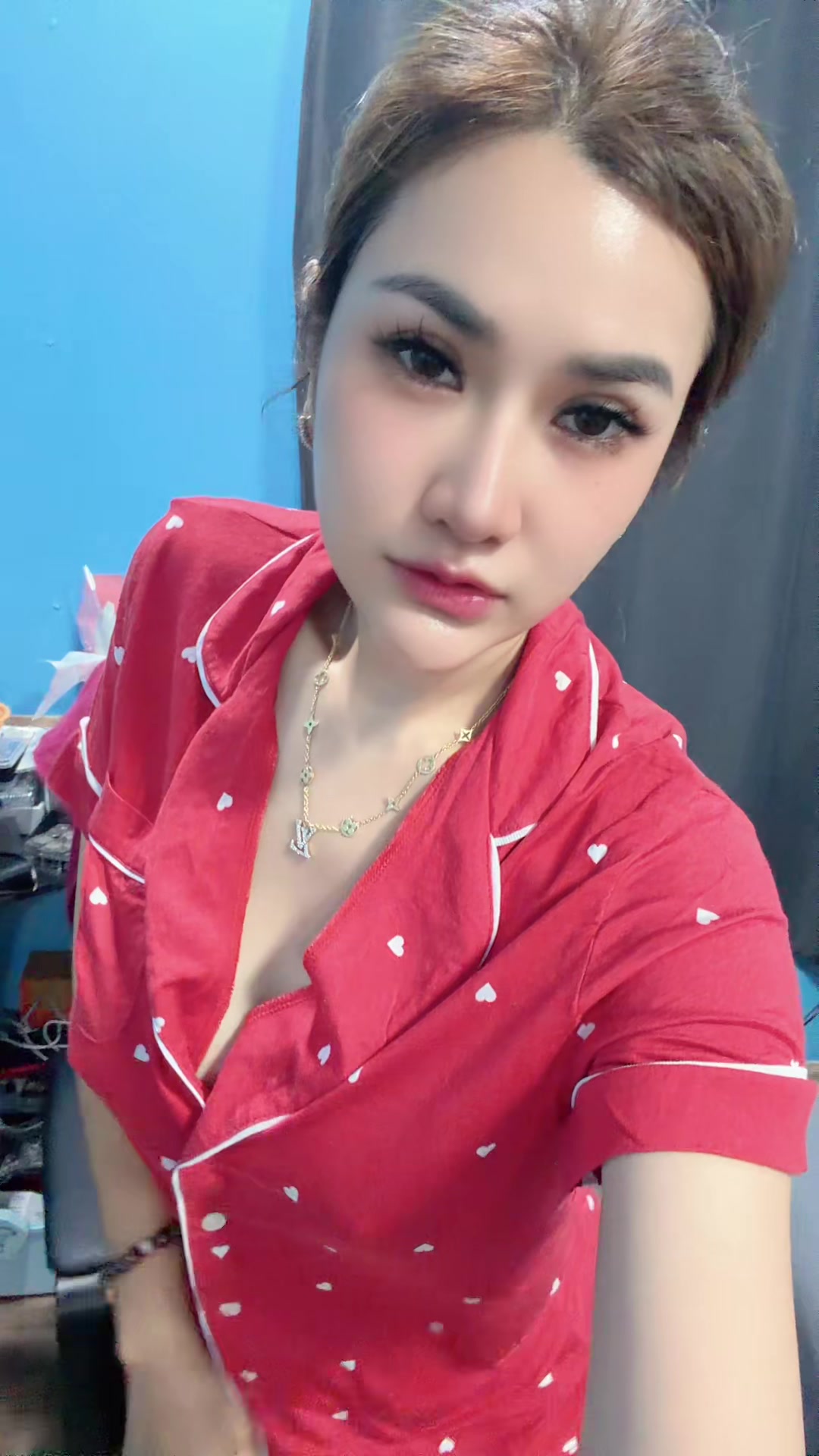 @*:&bull;.☆ สมหญิง ☆&bull;:*🚀