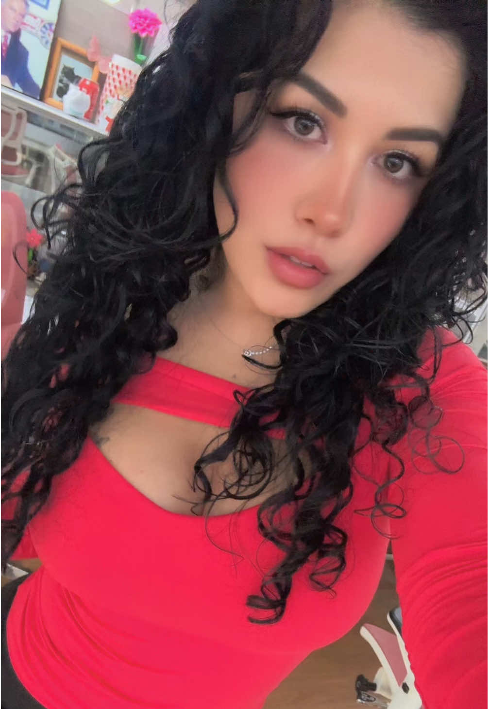 @𝓛𝓾𝓬𝔂 🦋