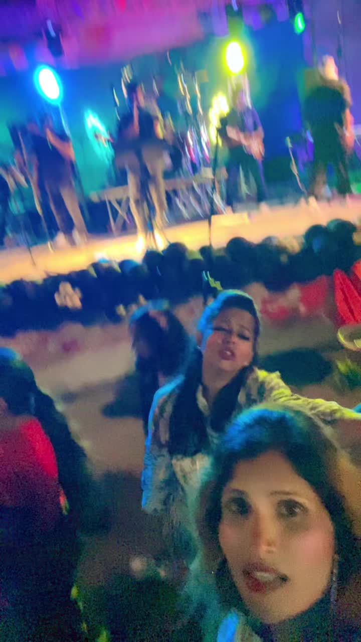 @Maleesha _fernando