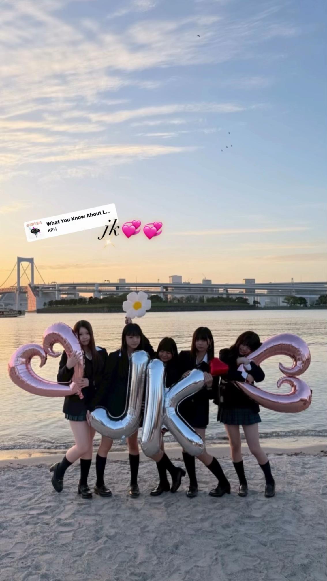 @ももな