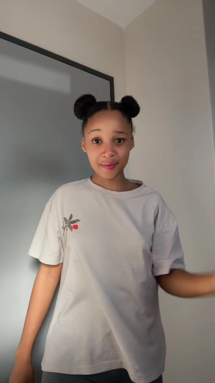 @aisha kamogelo