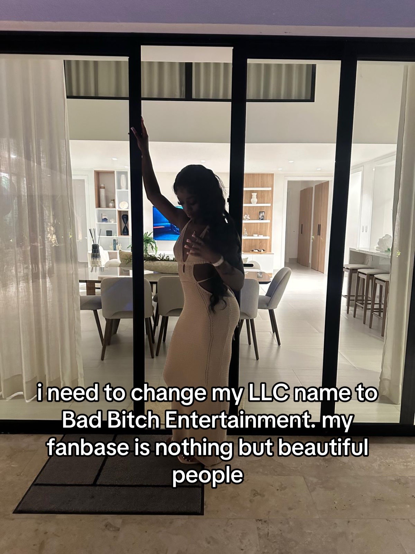 @traceythe1_
