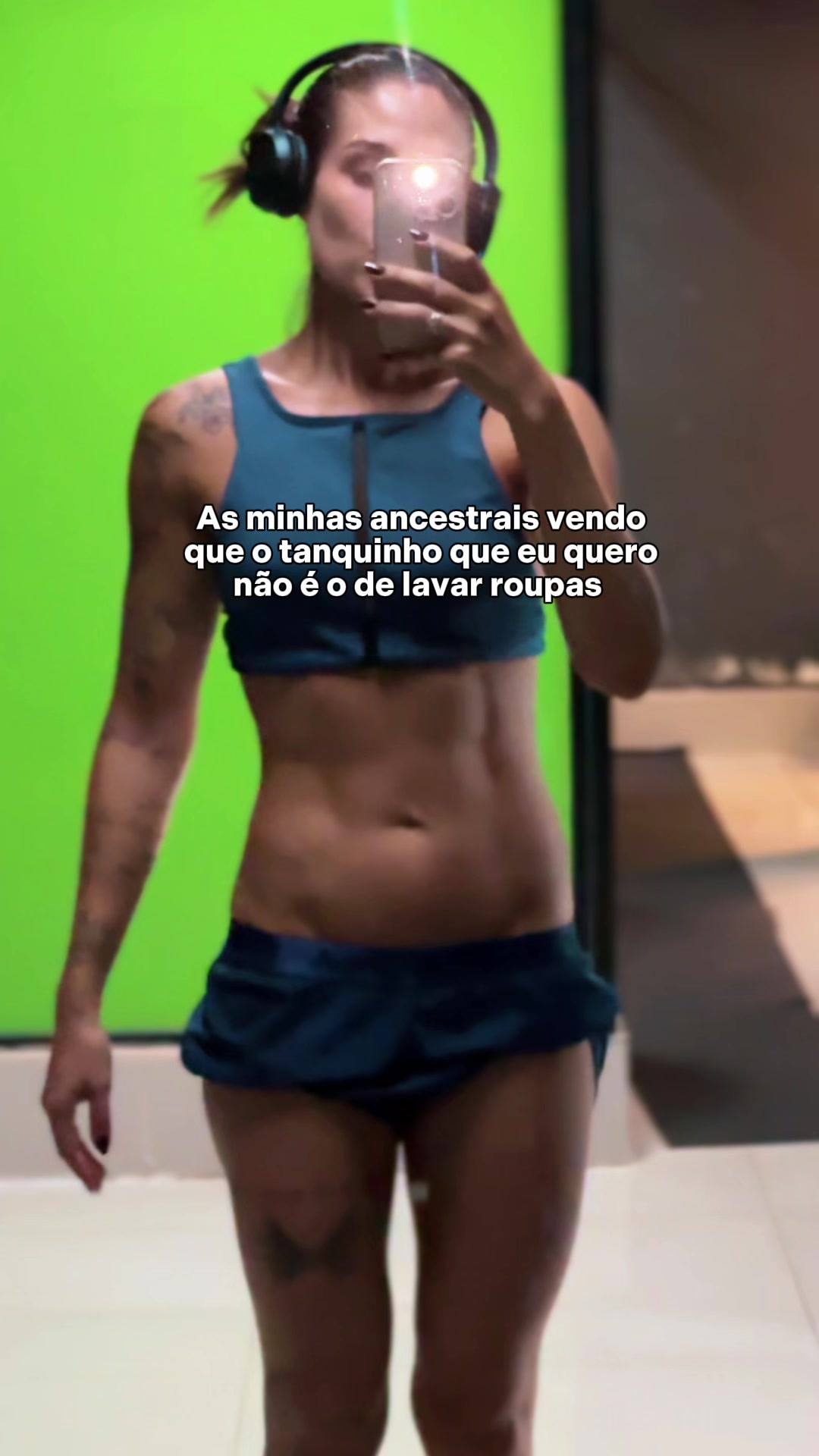 @raissaesperancaa