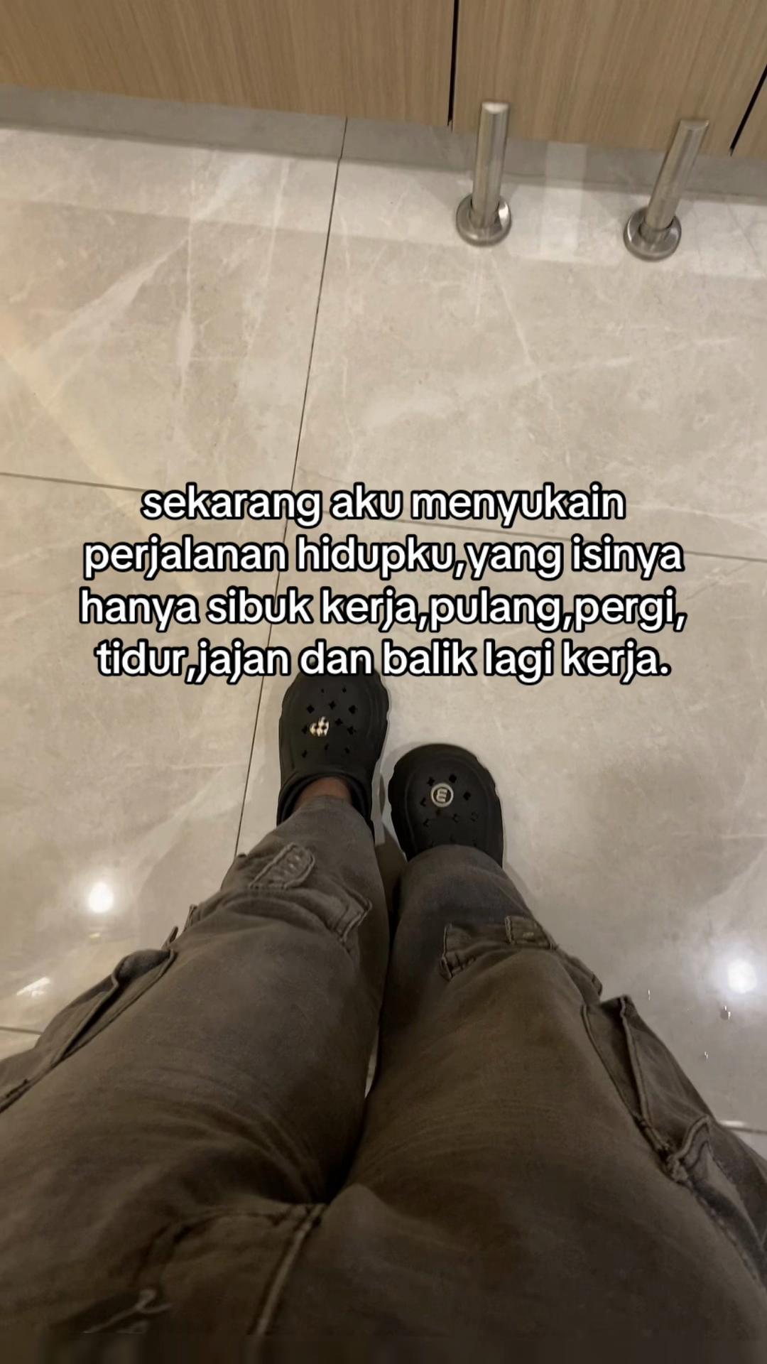 @Si cantik yang JOMBLO
