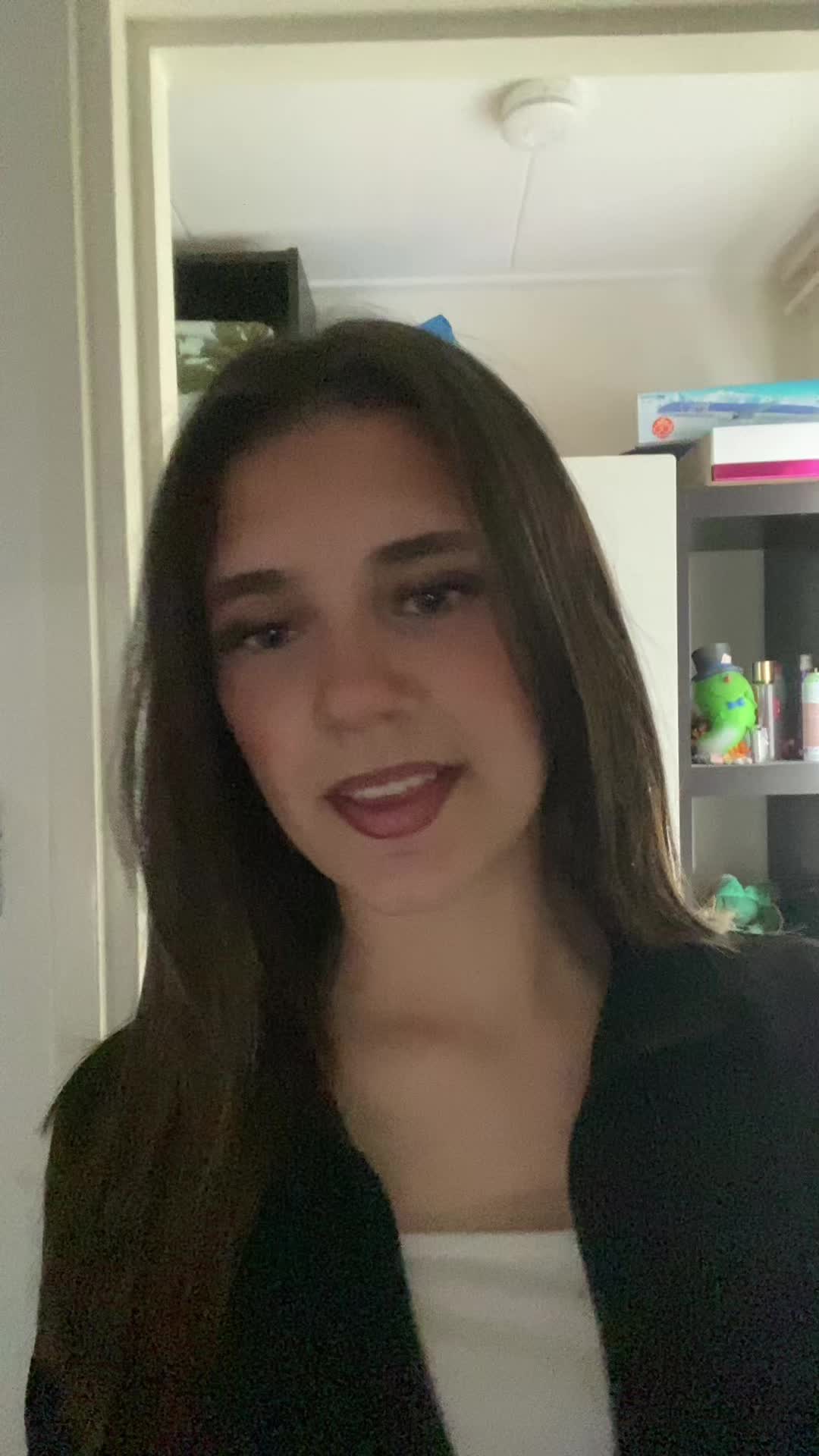 @𝐉