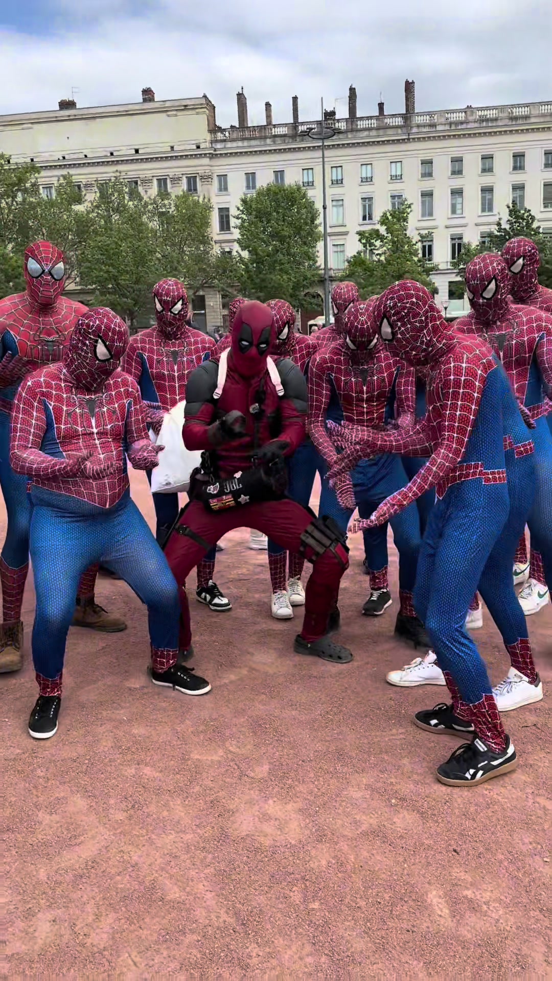 @BaddyDeadpool