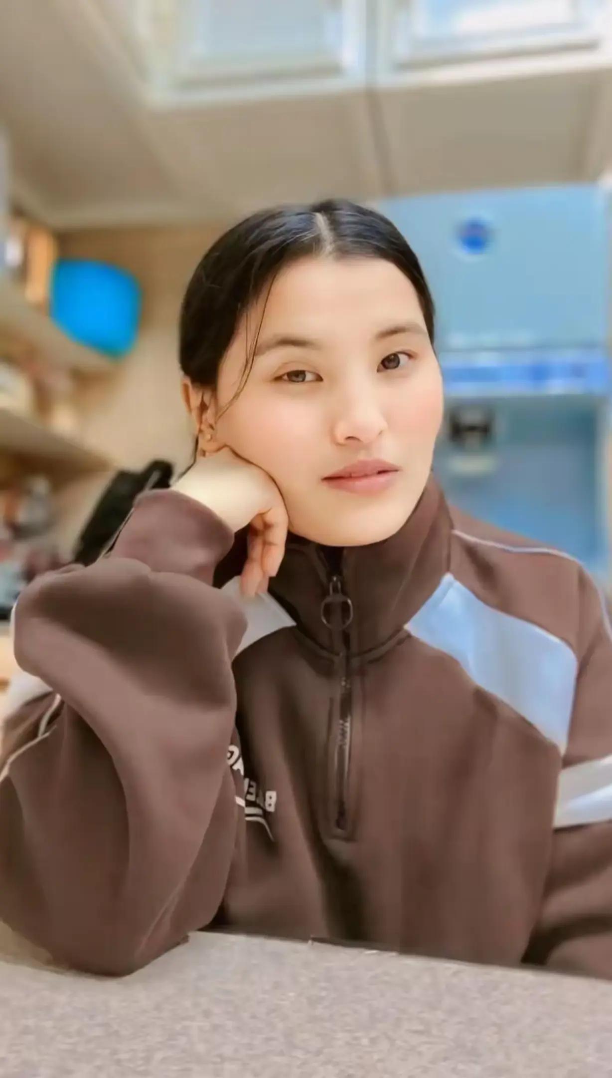 @🦋LaXmIThEeNg💫