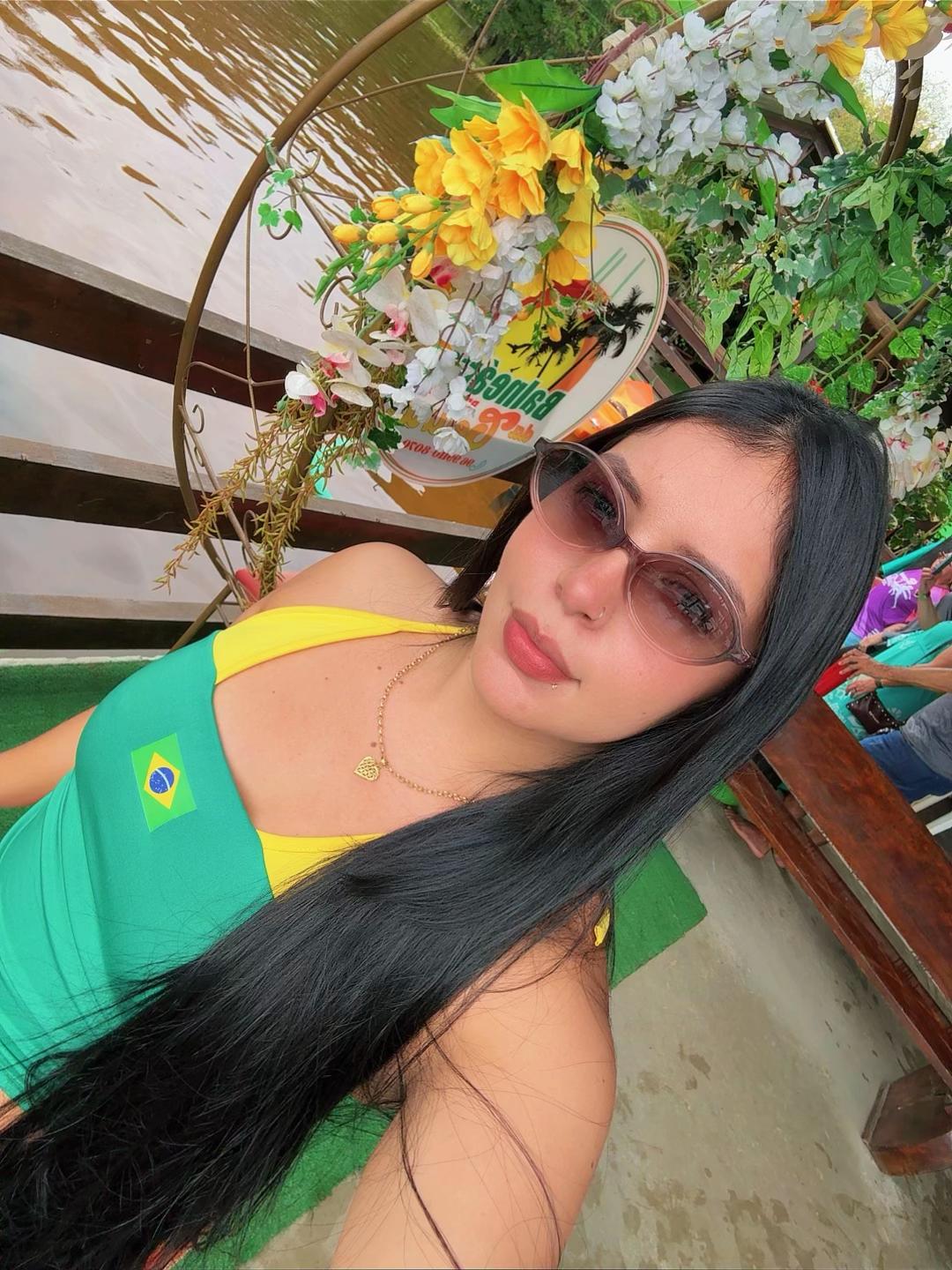 @Larissa