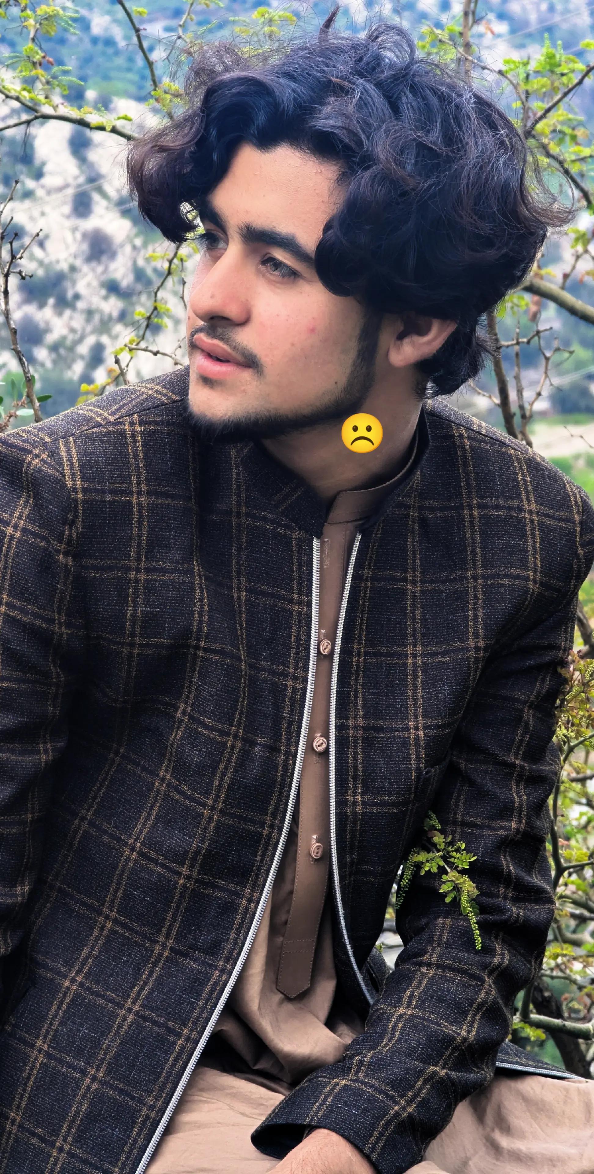 @✨️عمر آفریدی 🍂
