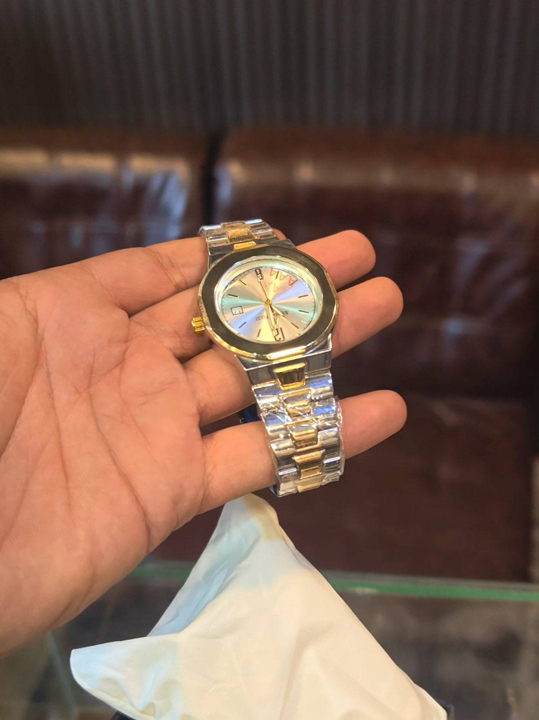 @Just Brand Zafarwal⌚