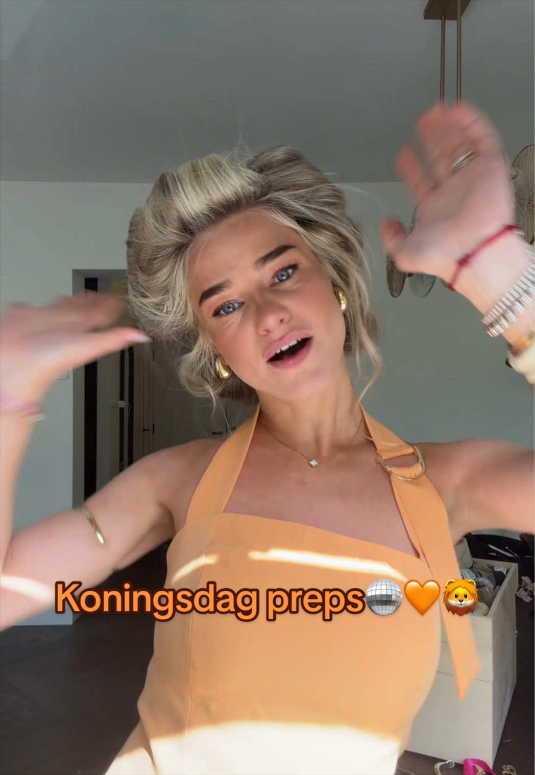 @Demi Tara Rood