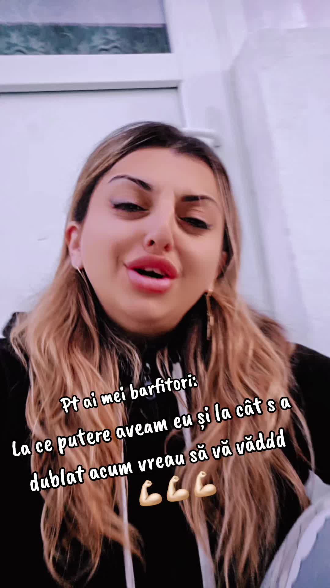 @Elisa