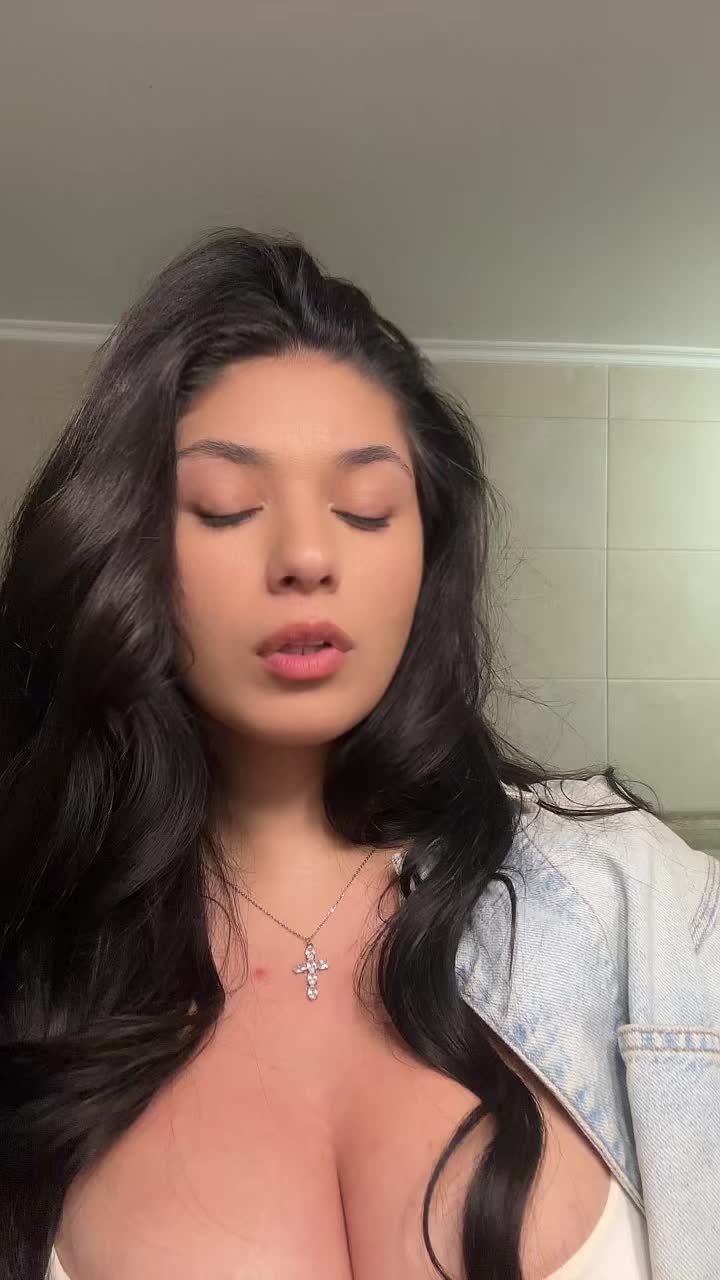 @christiana🦋