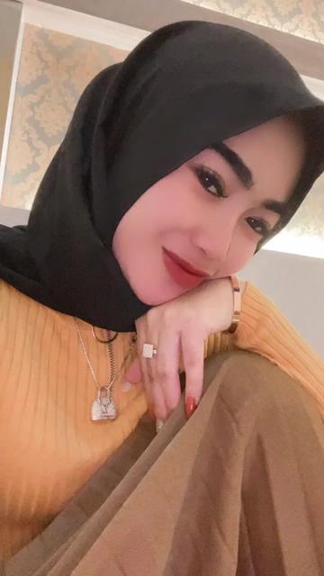 @Mamah bebyel🖤