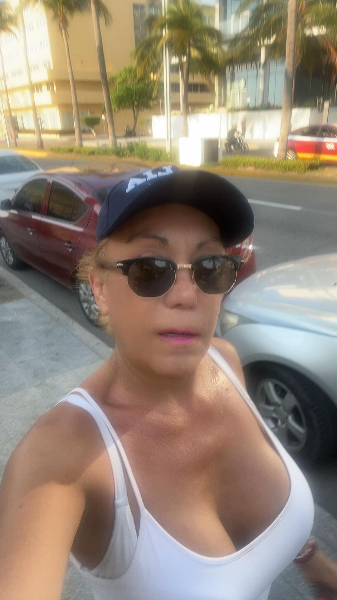 @genesisauba