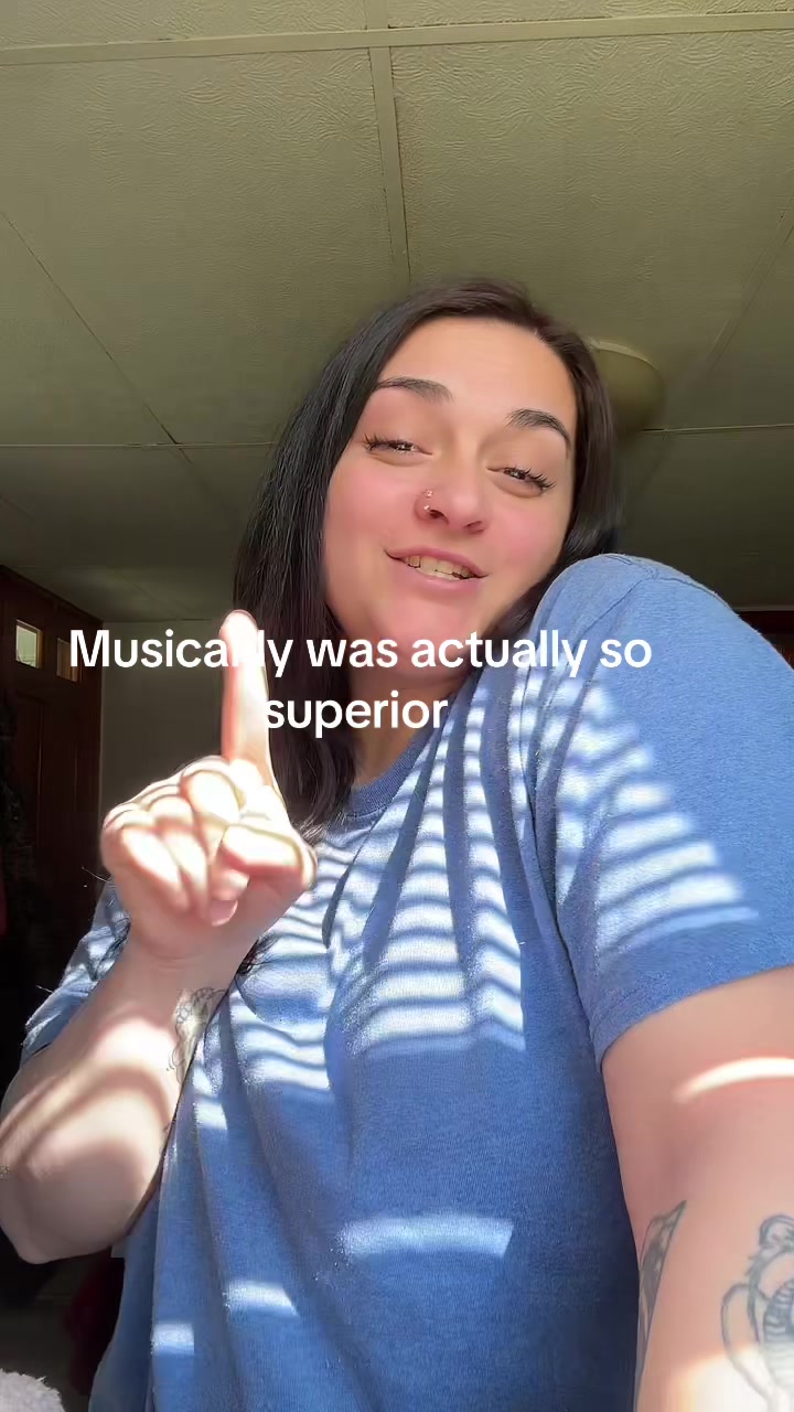 @Emmy 🐝