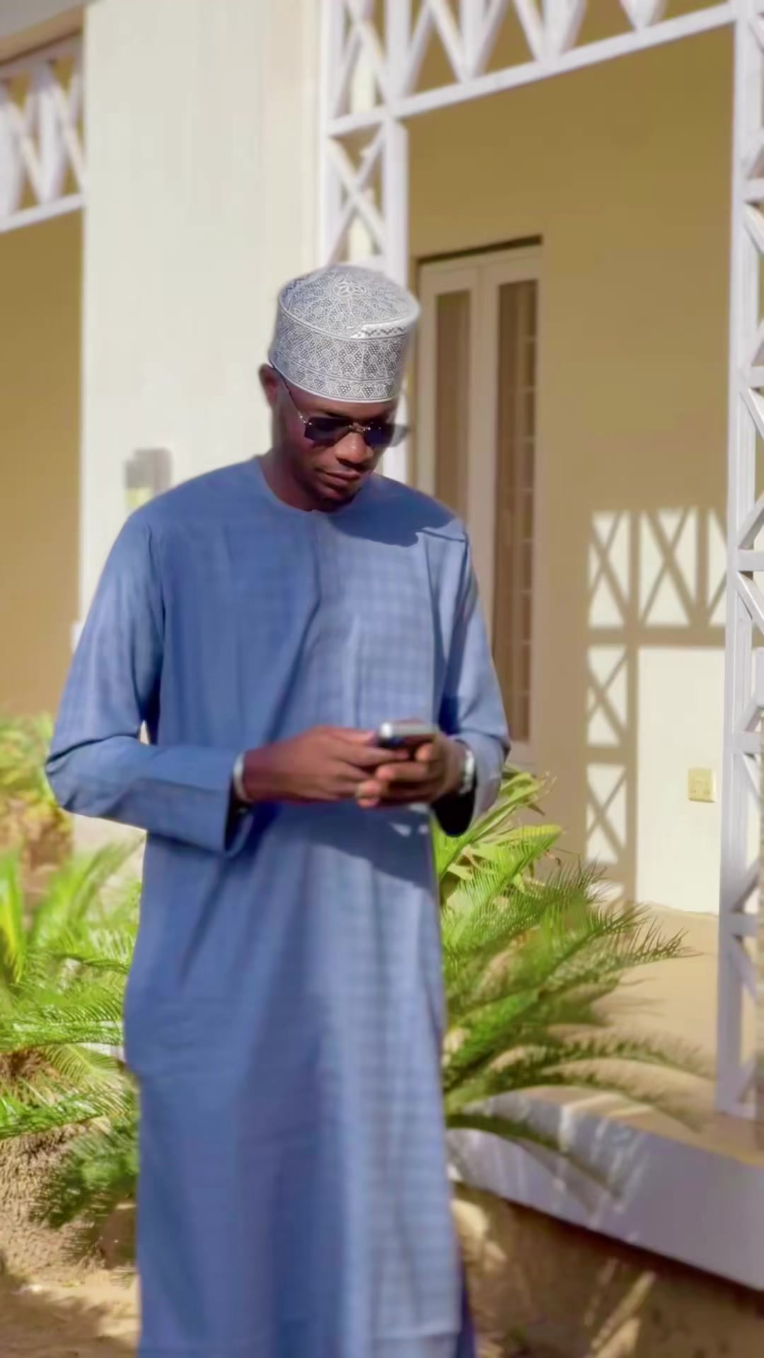 @Mae_arewa