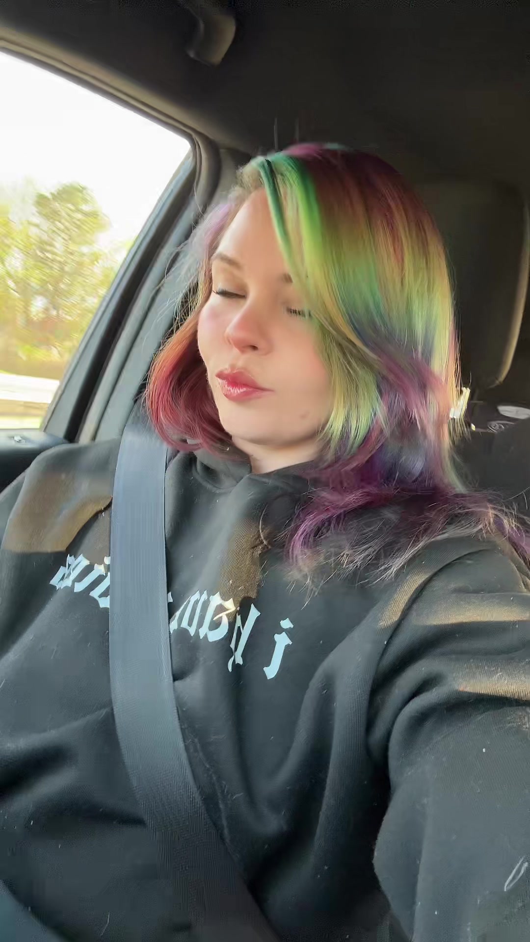@🧚🏼&zwj;♀️✨