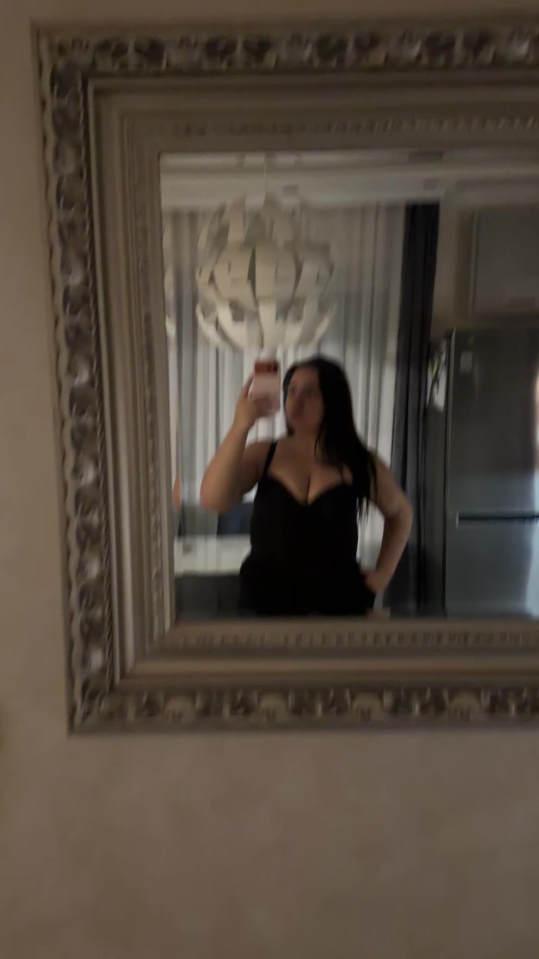 @divadinaa