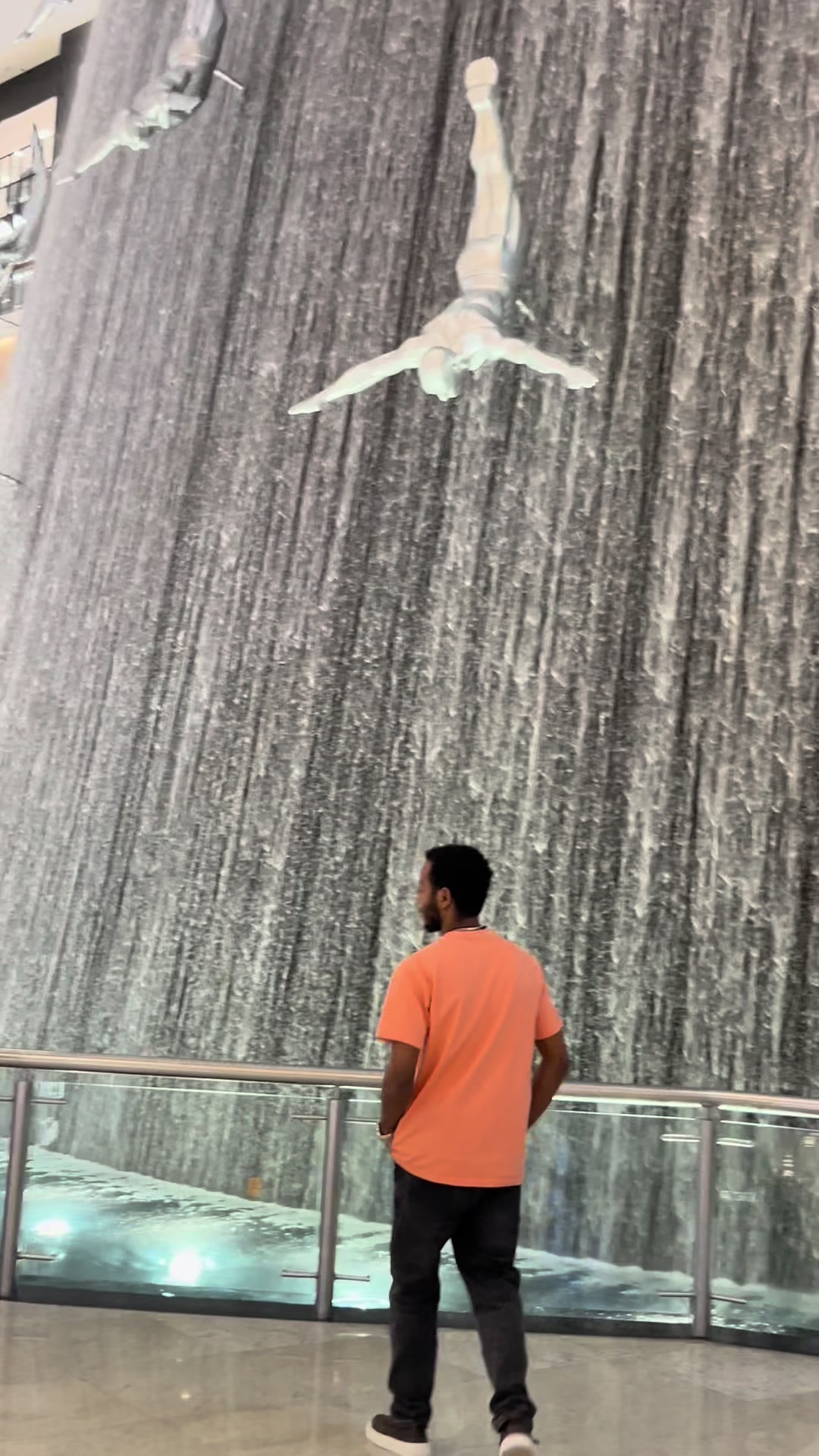 @Tom 21 24 🇦🇪🇦🇪🇦🇪
