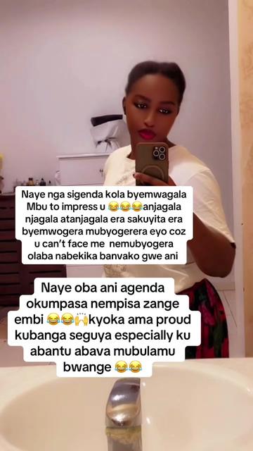 @🇷🇼MONICA🦋🦋🍬💧💥💫🙈