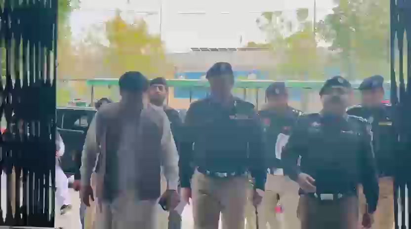 @SindhPolice