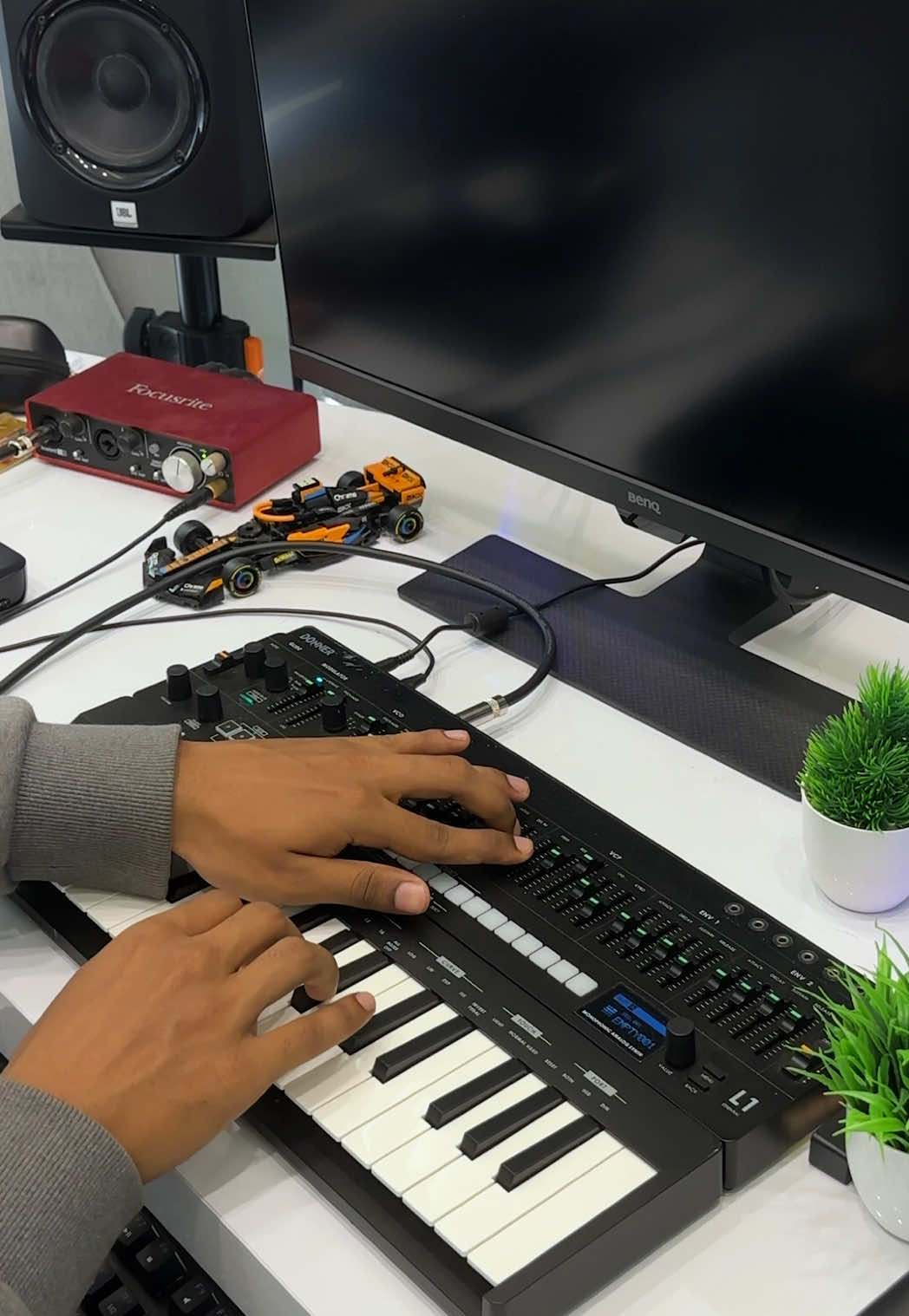 @DV Midi