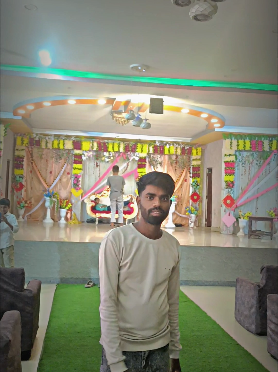 @Saroj Mee photographer
