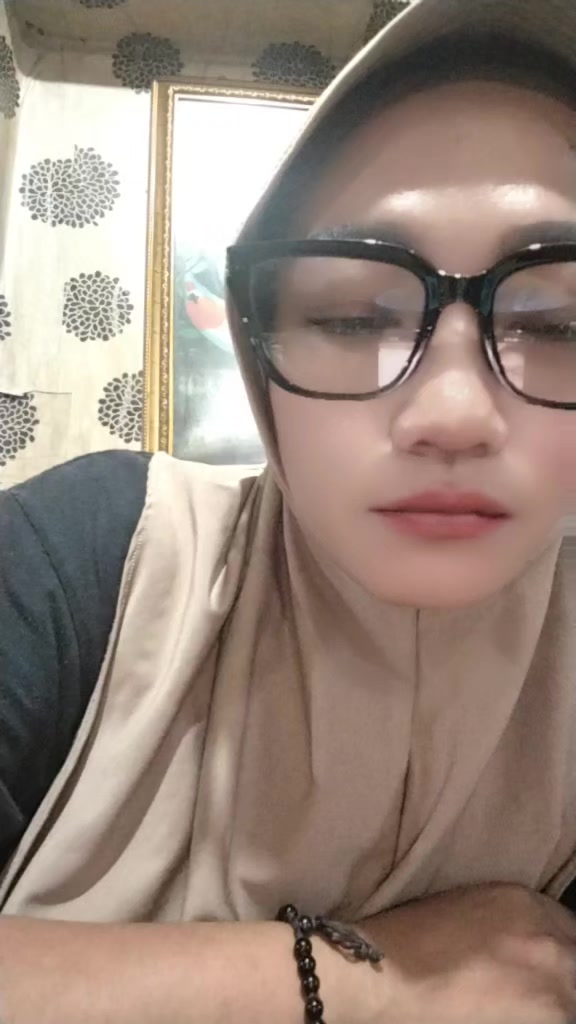 @uun Sonya rias