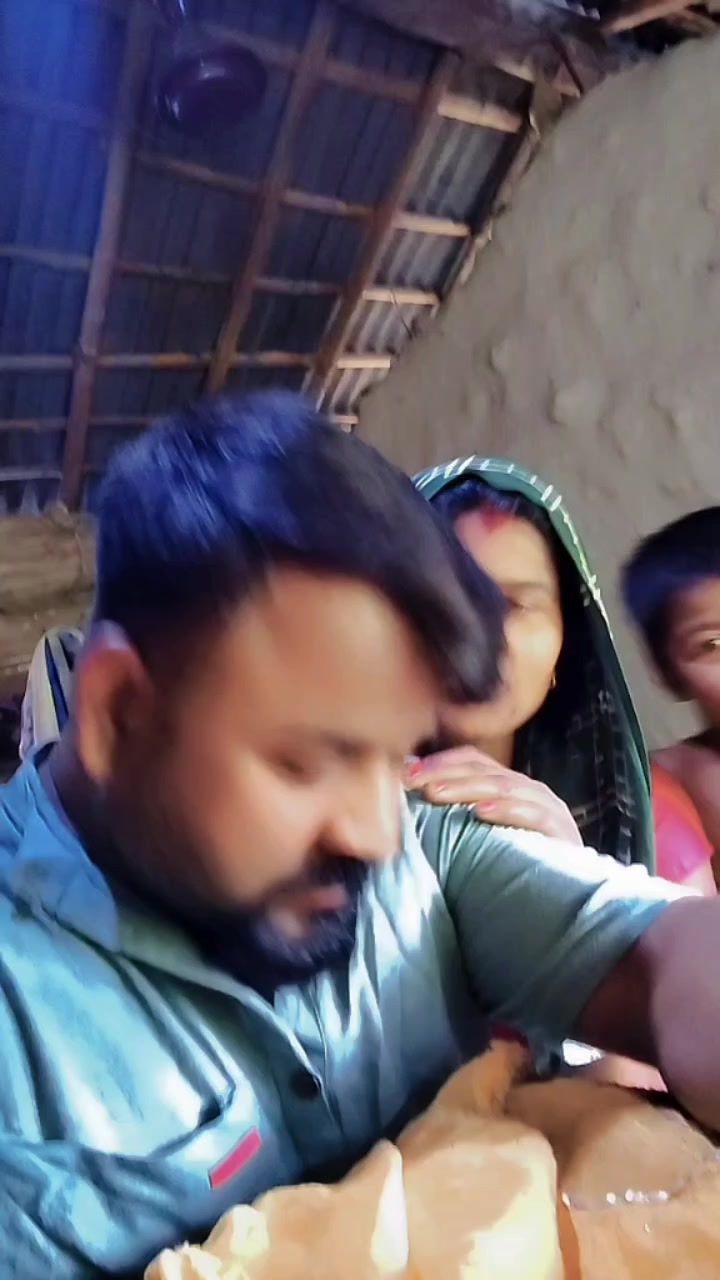 @R..........🇳🇵🫂📕