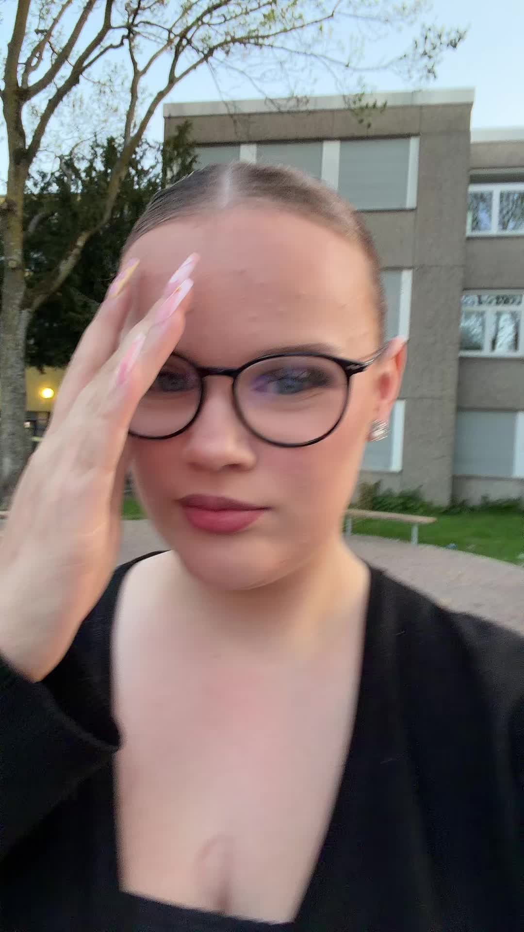 @Julia_ka15