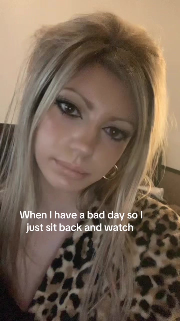 @Chloe 💋😽