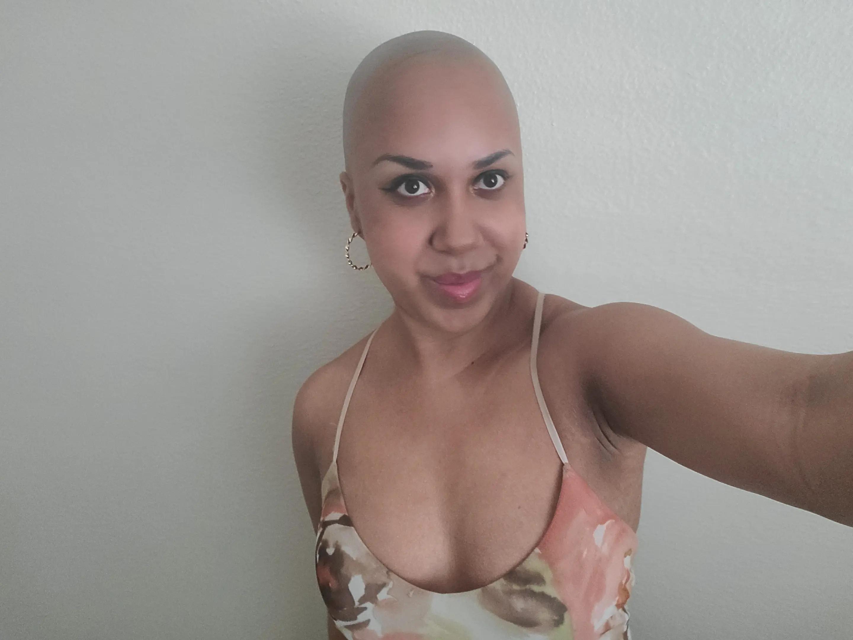 @💕PrettyBaldBaddieJasmine👑