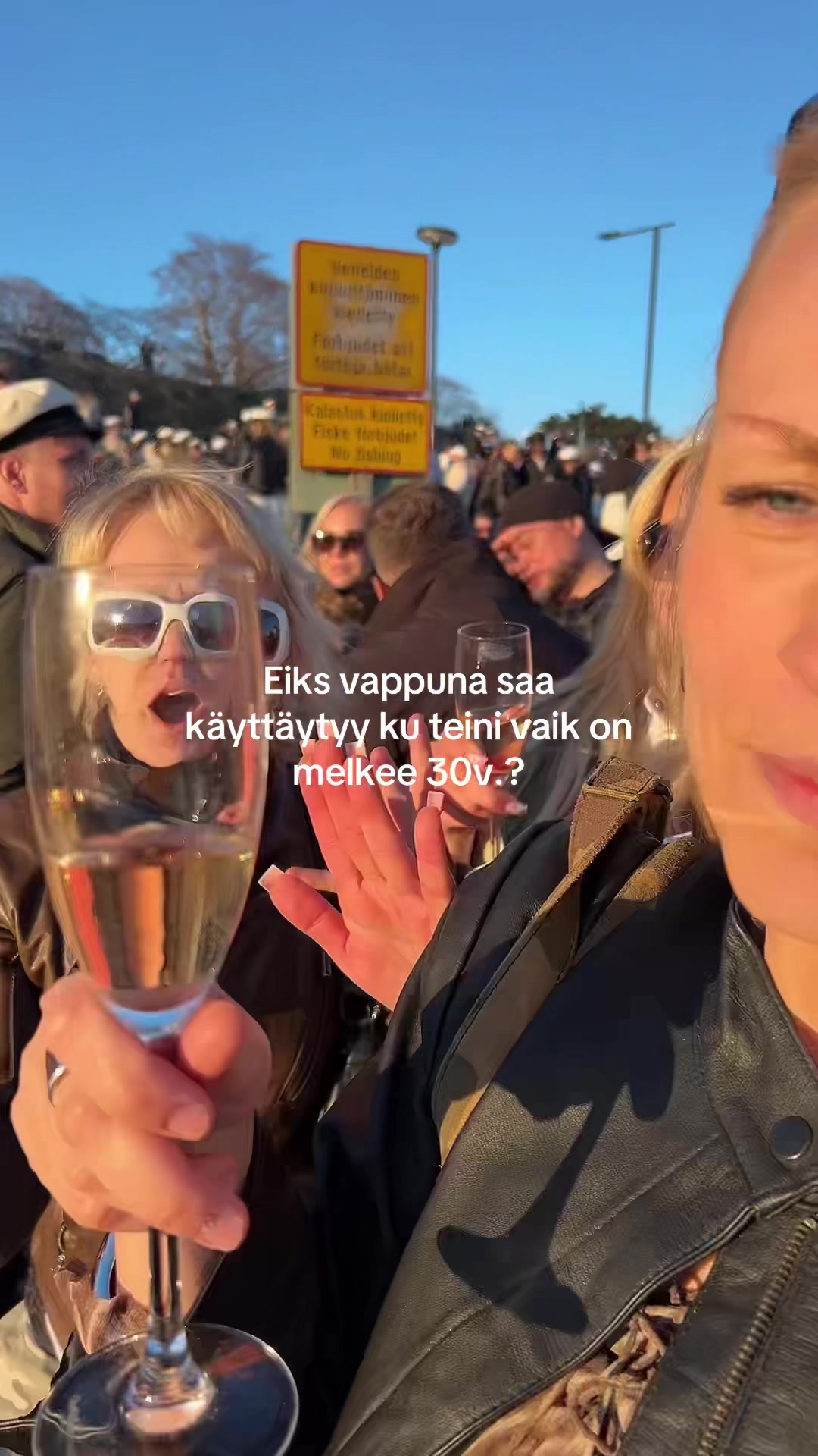 @ELLA🤠