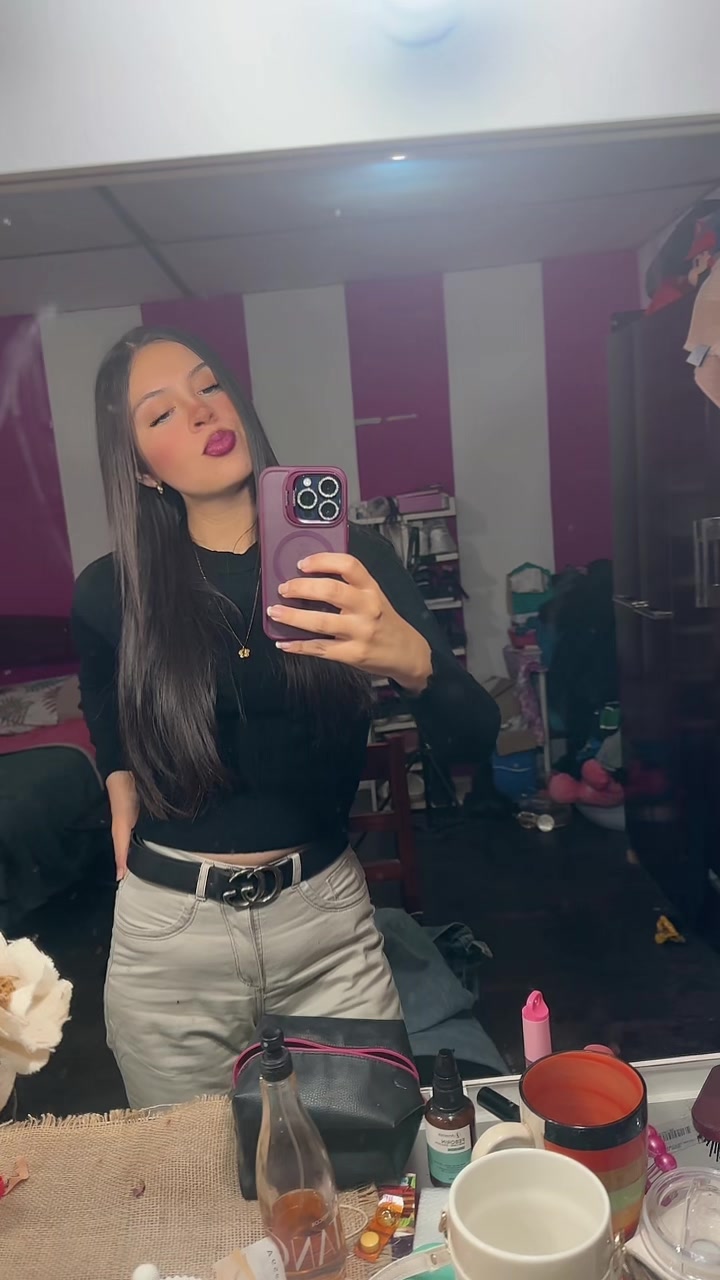 @Mili Navarro💋