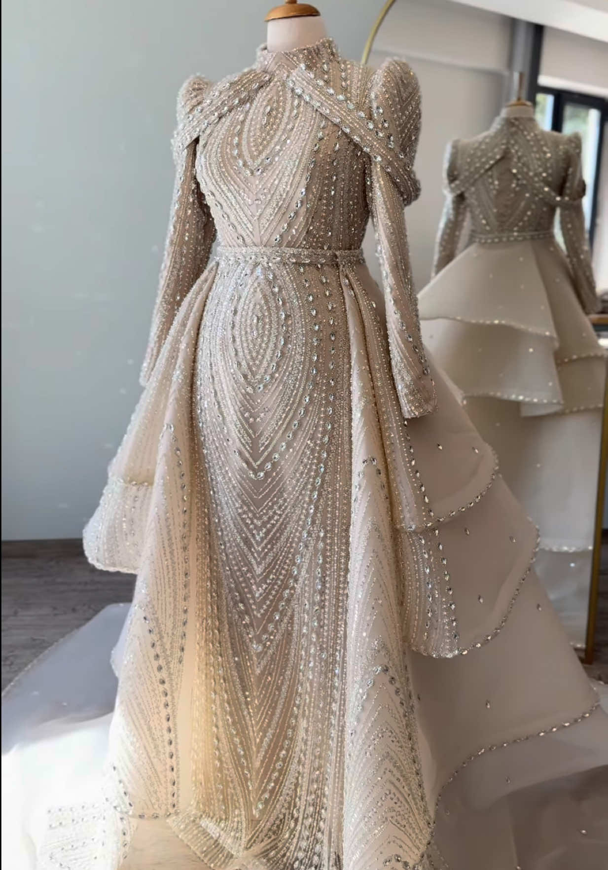 @Hazem Rental Dress