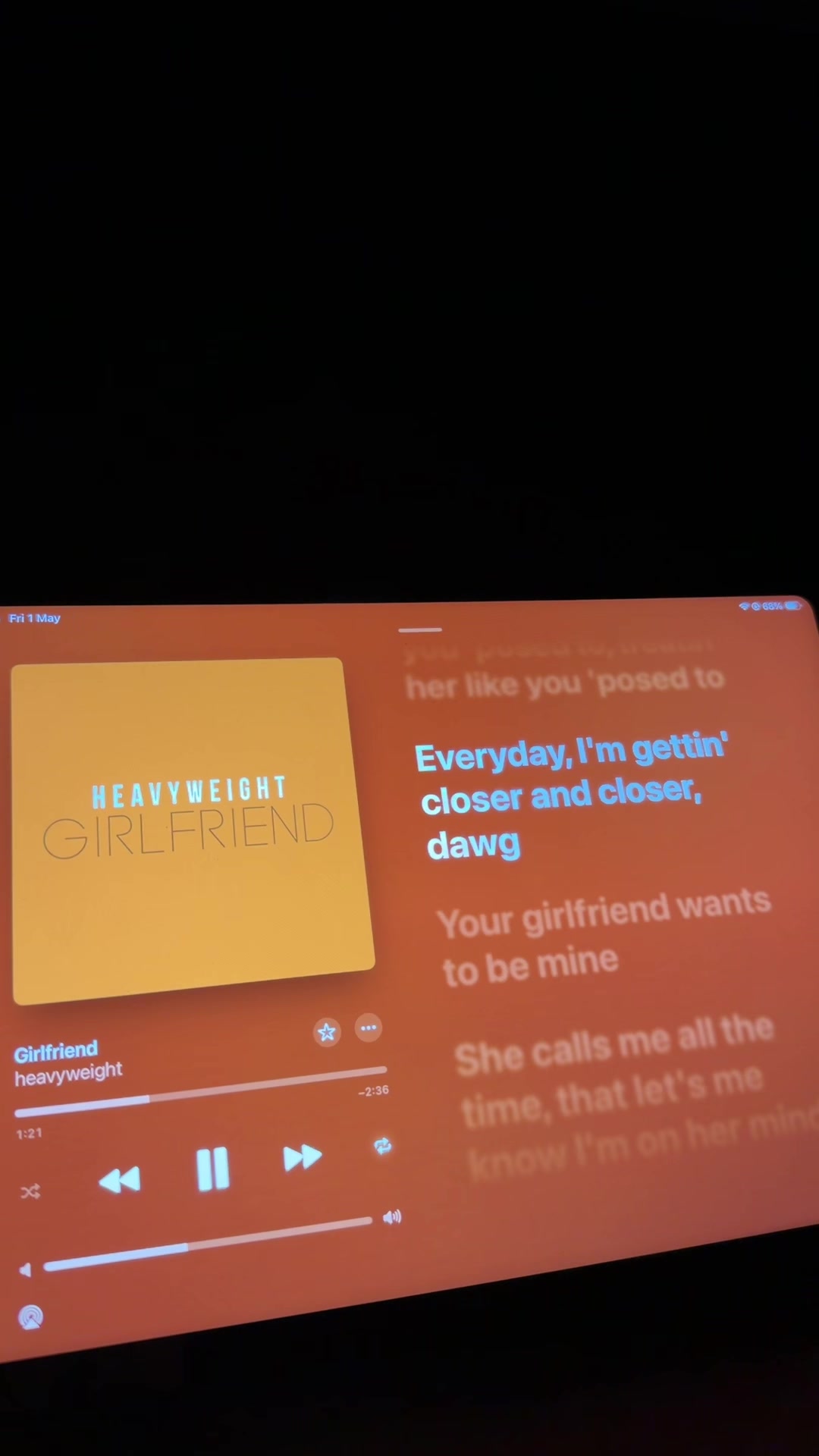 @LyricVibesOnly ♫