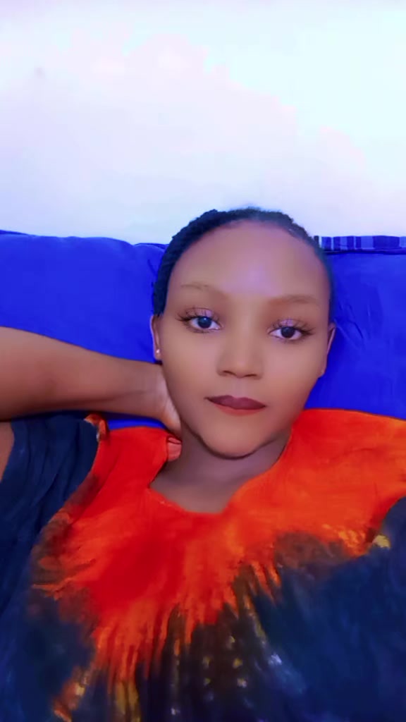 @Quin Tasha🇰🇪