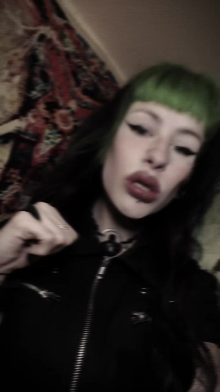 @little_blvck_angel_13