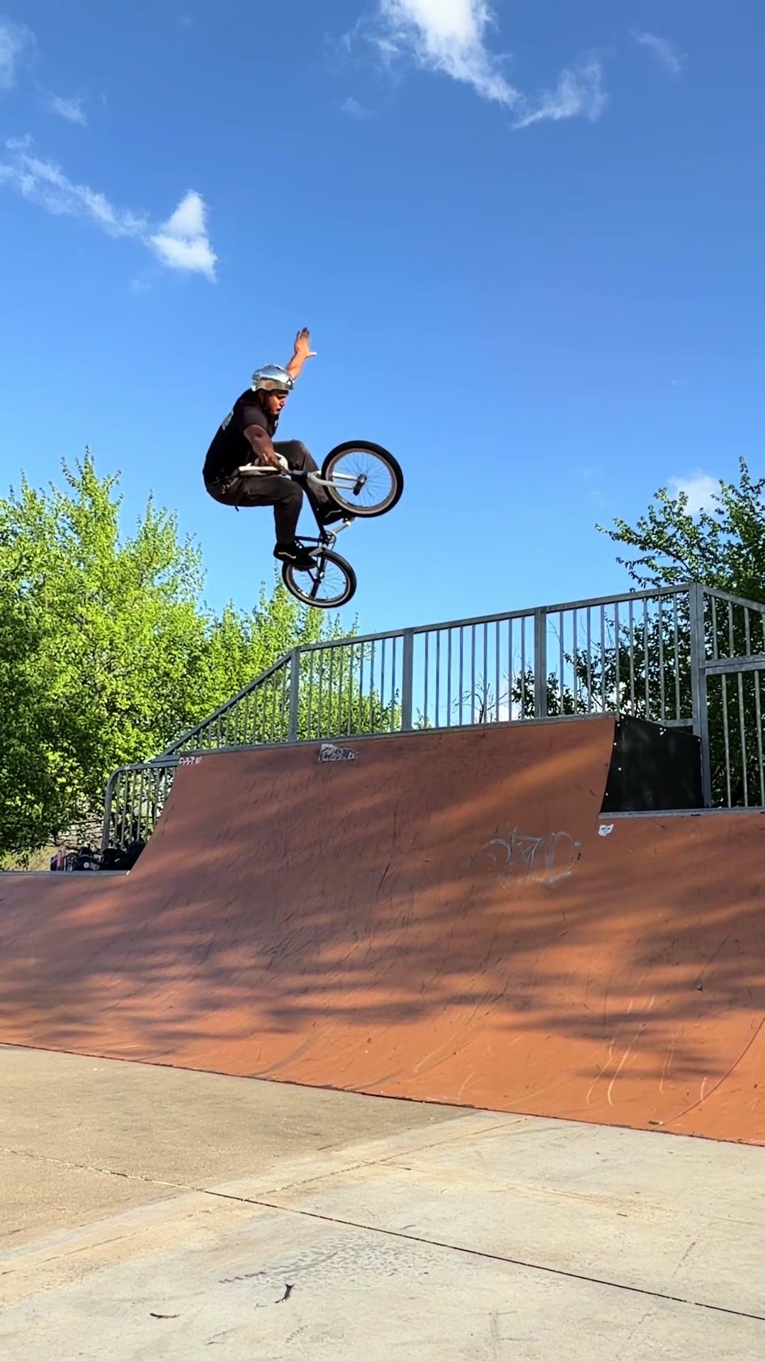 @Gabrieljrbmx
